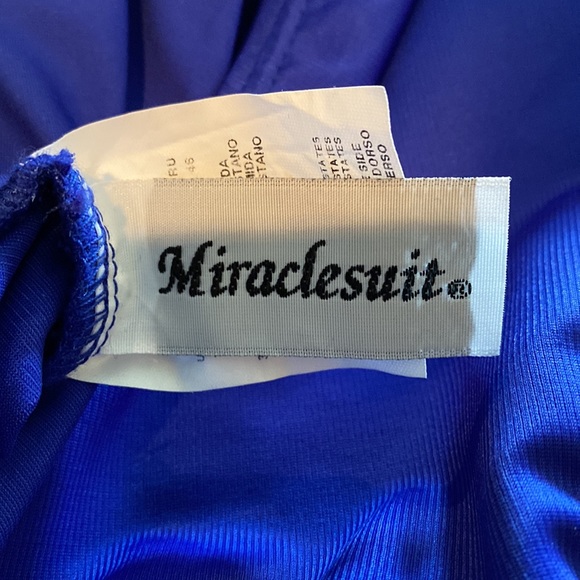 Miraclesuit One-Piece Blue Swimsuit Size 10 - Picture 3 of 4